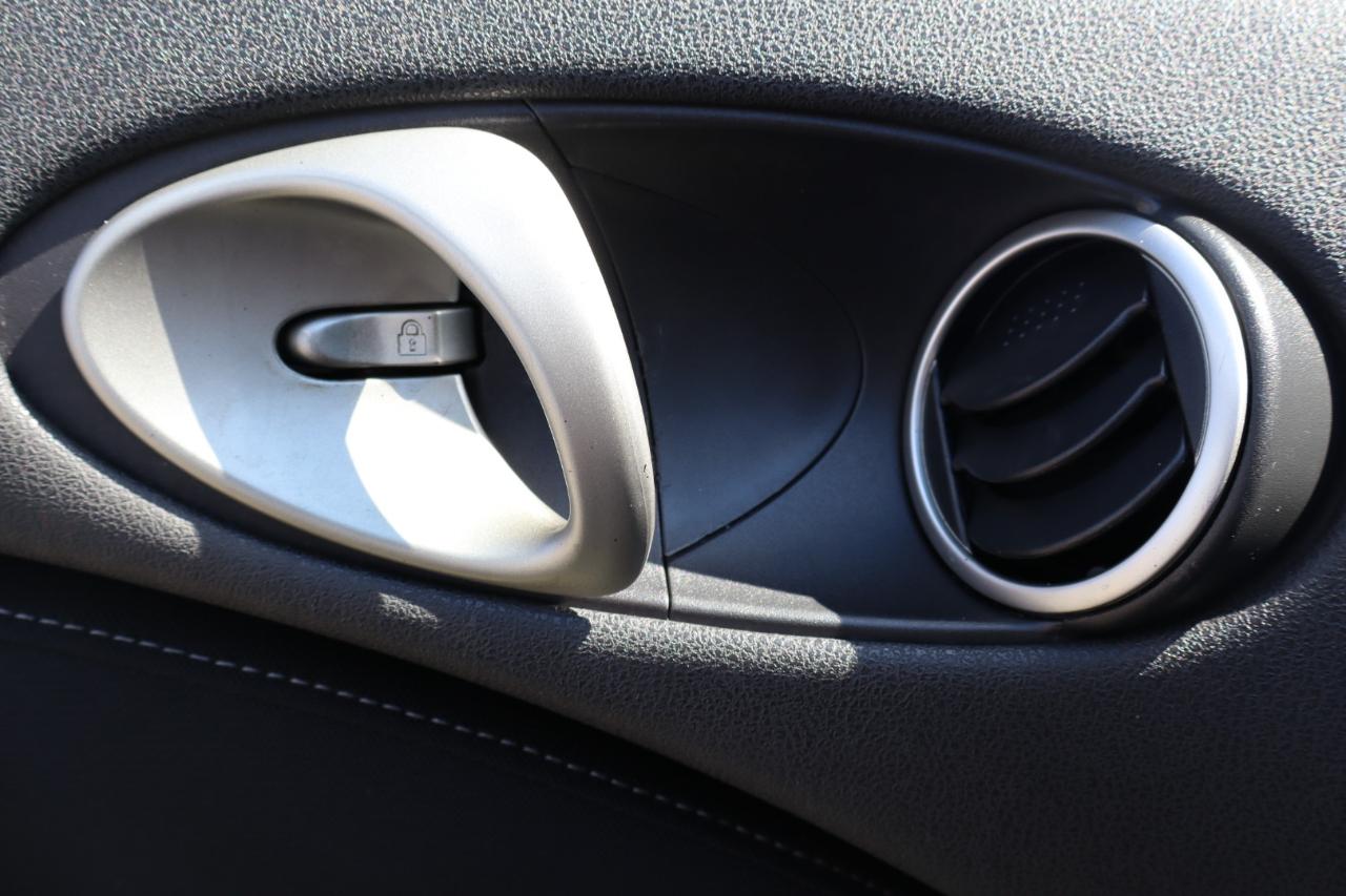 Nissan 370Z 2dr Cpe Auto 2014