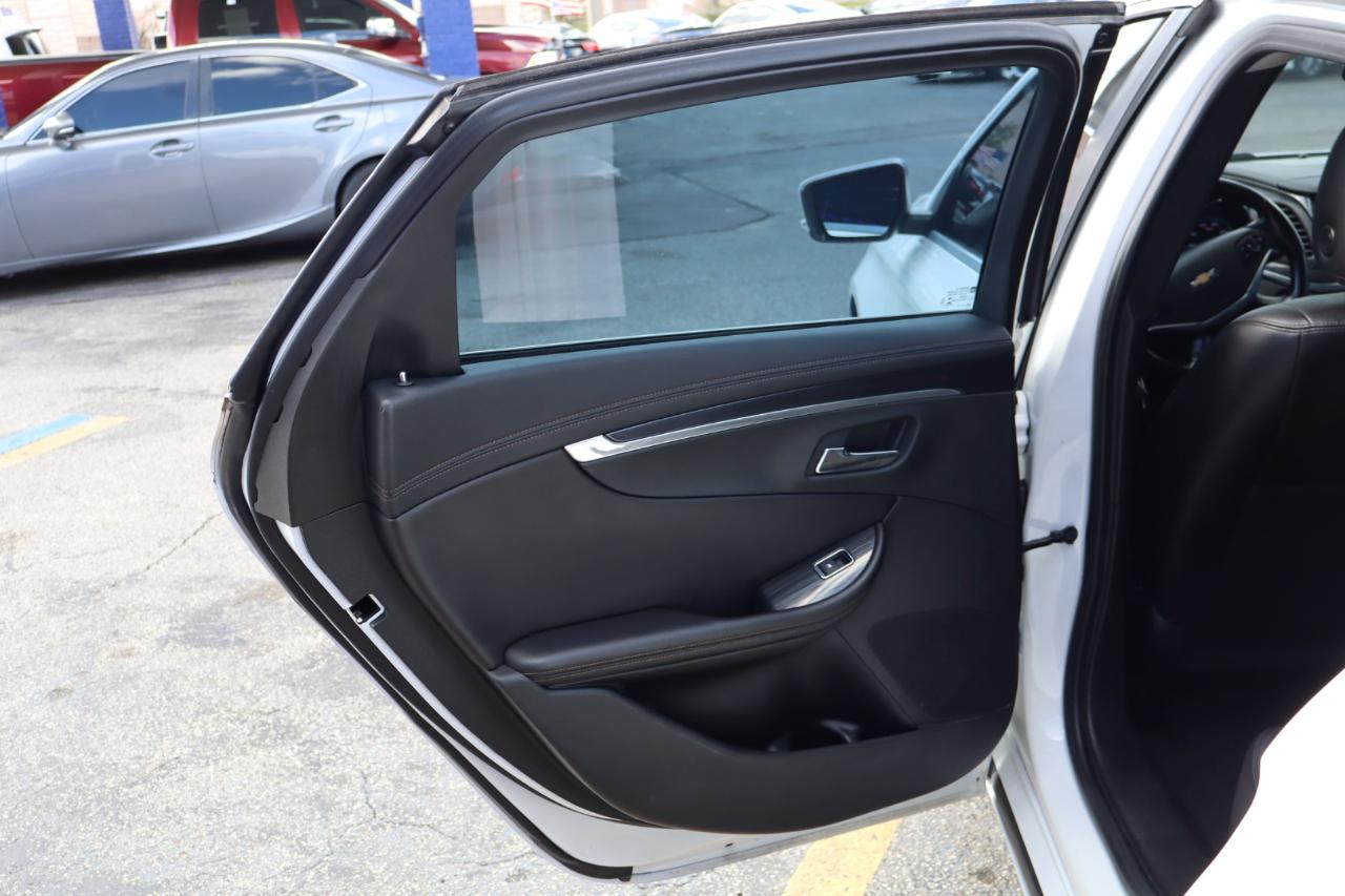 Chevrolet Impala 4dr Sdn LT w/1LT 2018