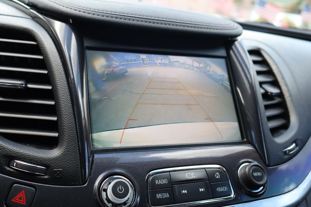 Chevrolet Impala 4dr Sdn LT w/1LT 2018