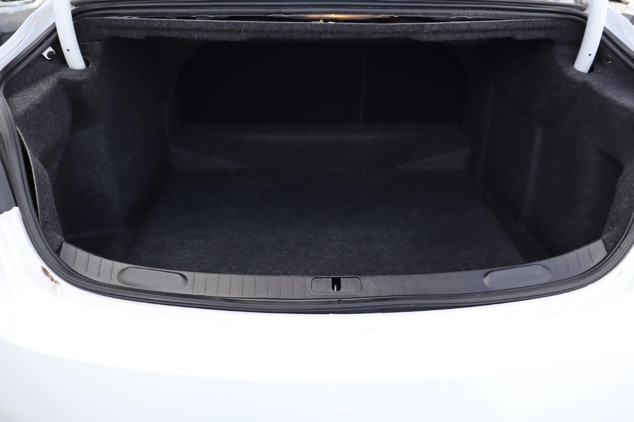 Chevrolet Impala 4dr Sdn LT w/1LT 2018