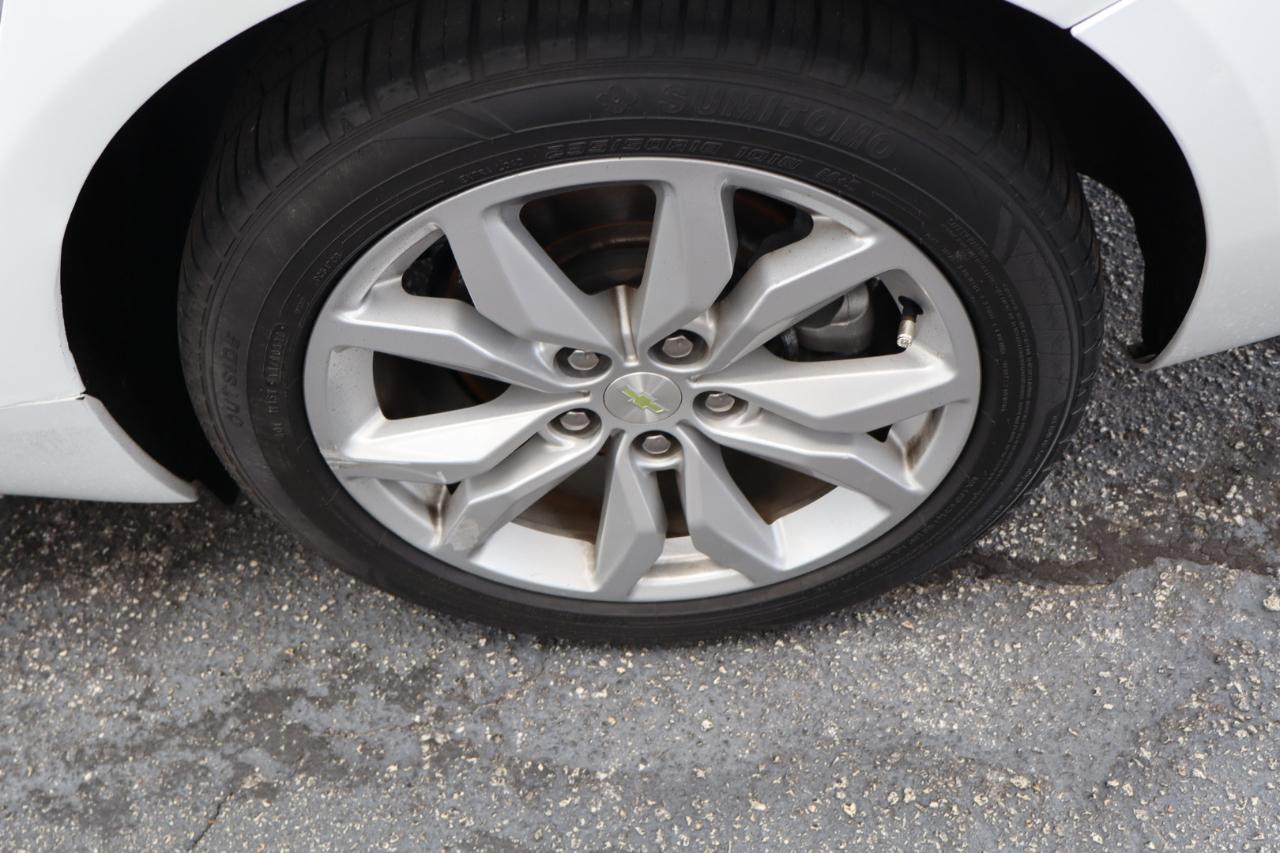 Chevrolet Impala 4dr Sdn LT w/1LT 2018