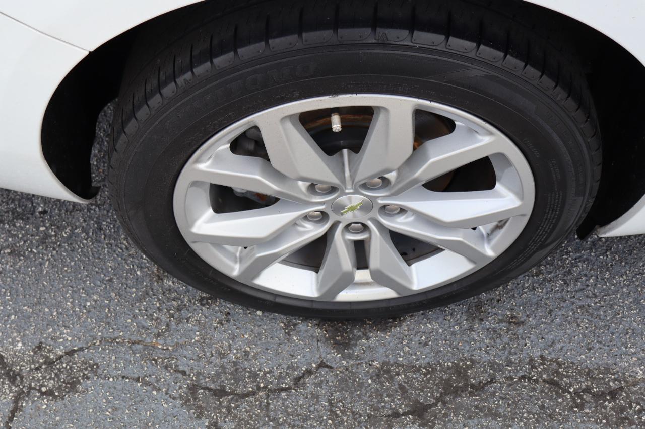Chevrolet Impala 4dr Sdn LT w/1LT 2018