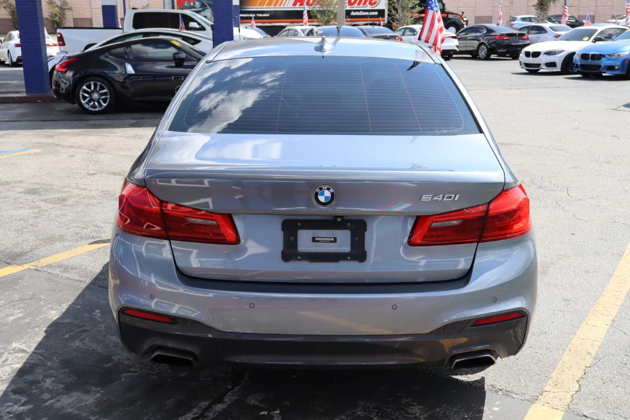 BMW 5 Series 540i Sedan 2017