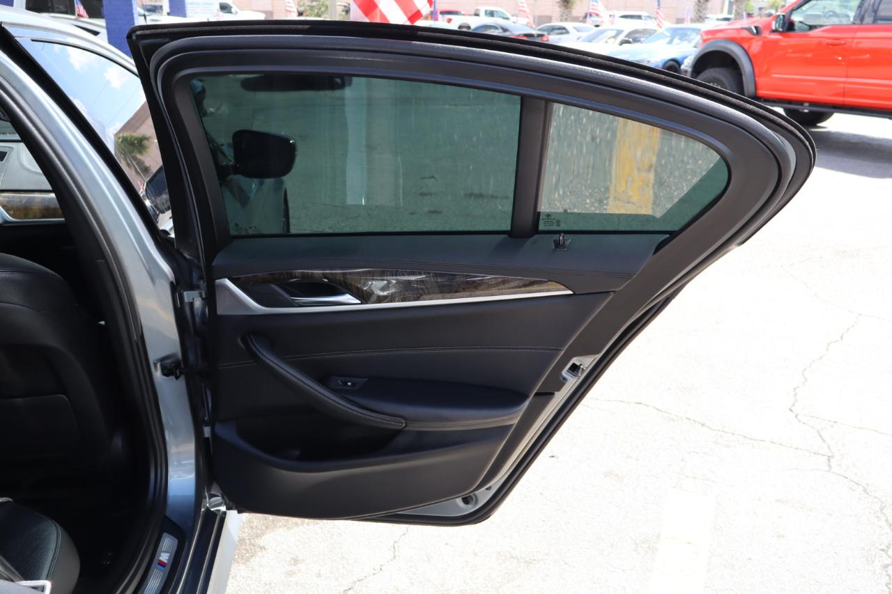 BMW 5 Series 540i Sedan 2017