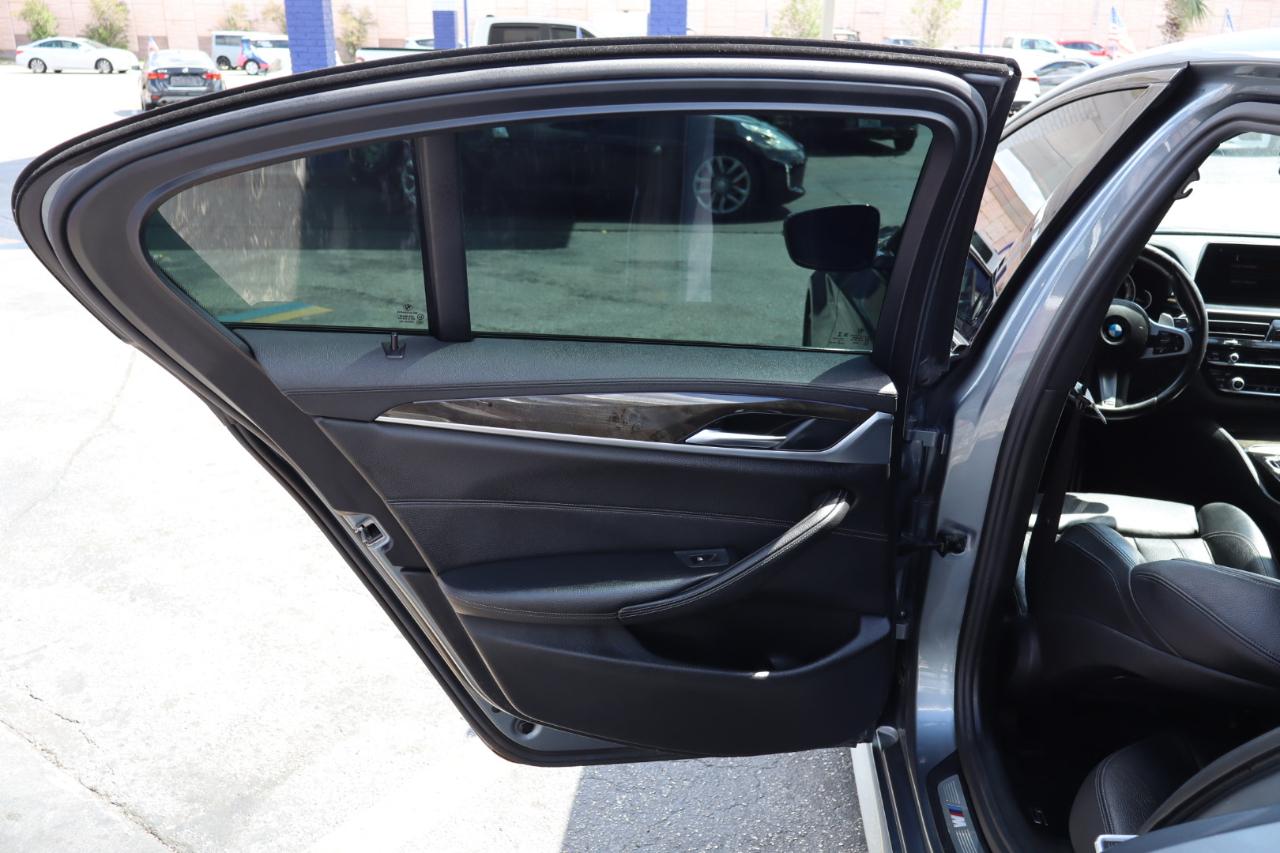 BMW 5 Series 540i Sedan 2017