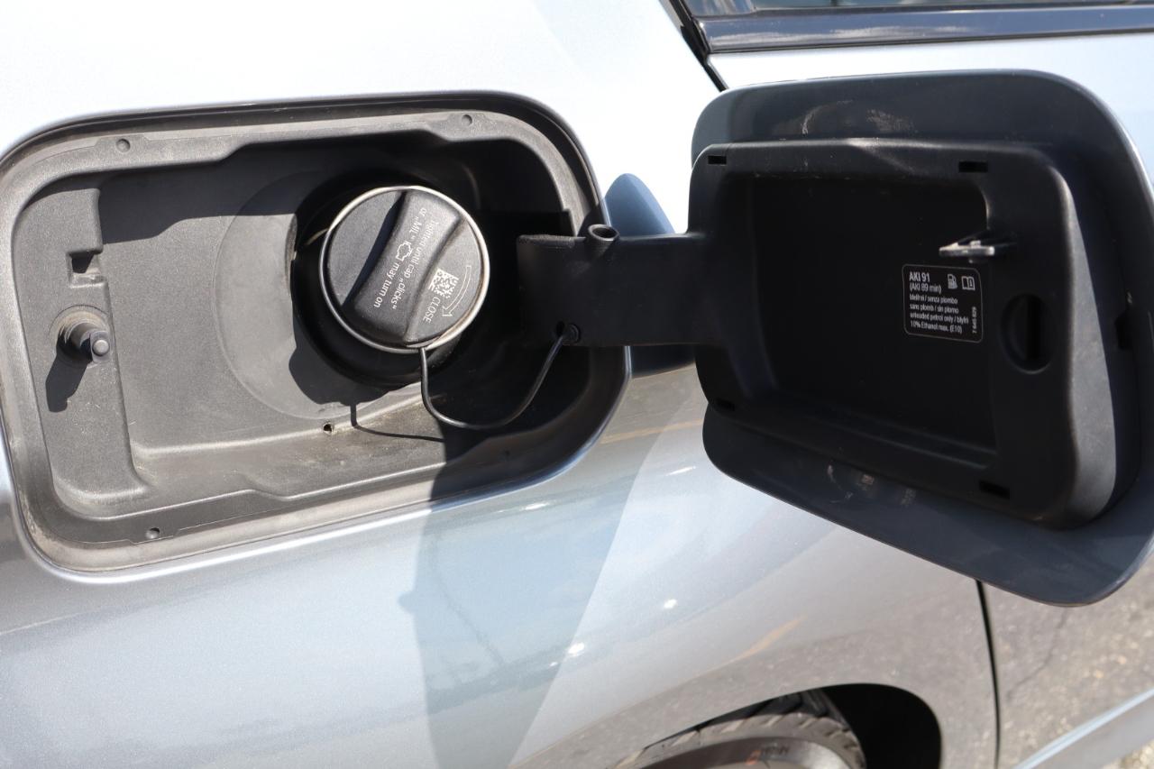 BMW 5 Series 540i Sedan 2017