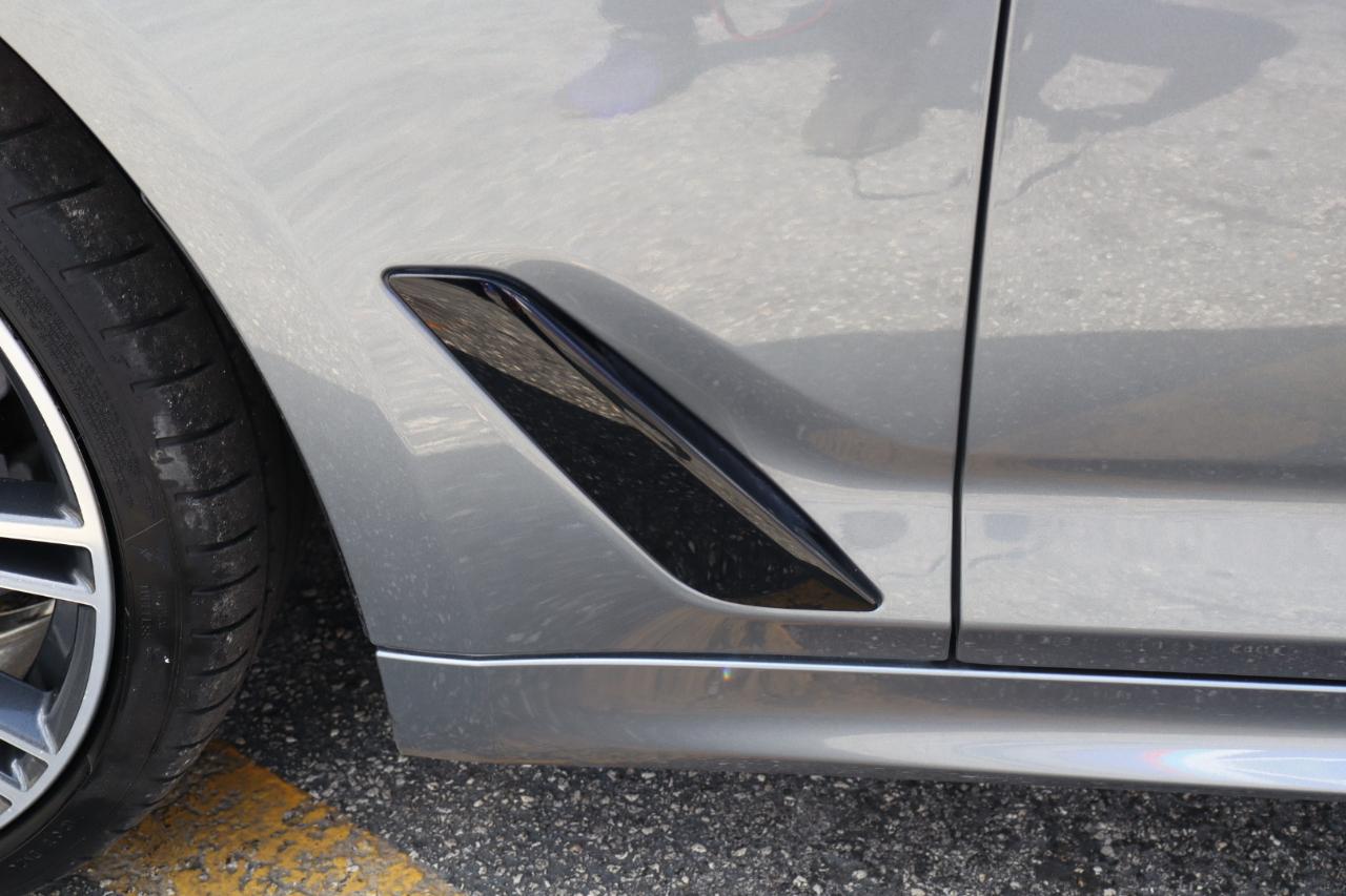 BMW 5 Series 540i Sedan 2017