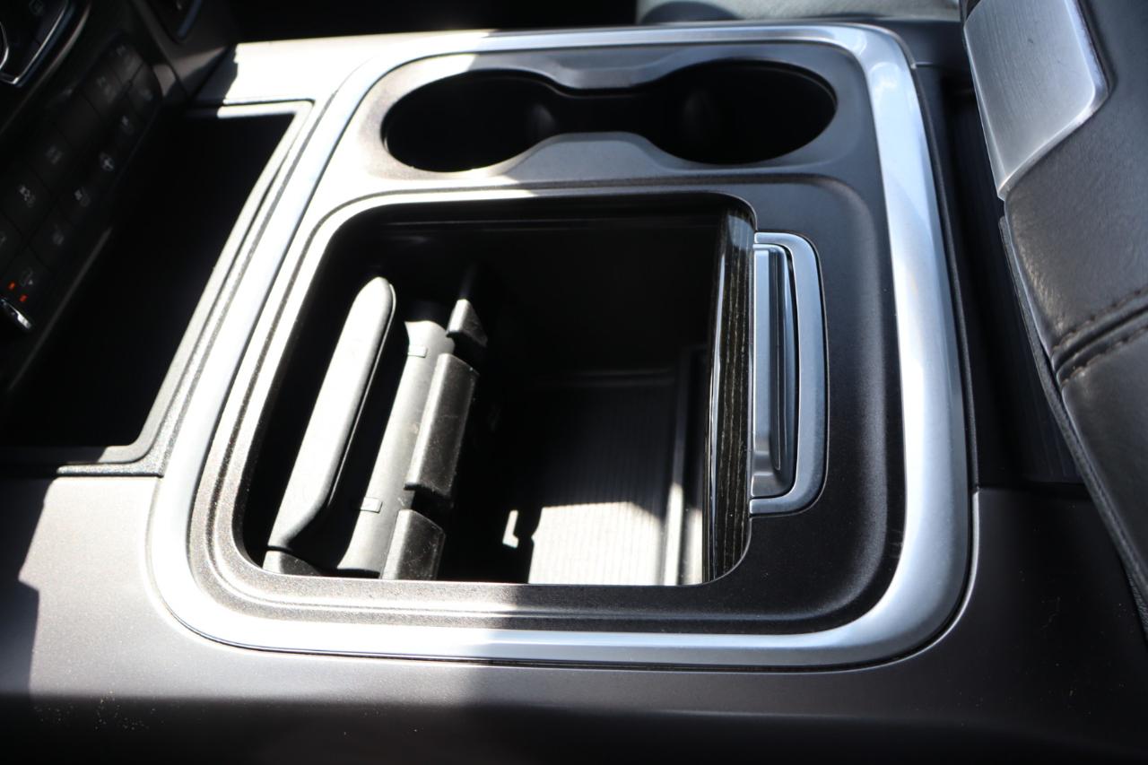 RAM 1500 Limited 4x4 Crew Cab 5'7" Box 2017