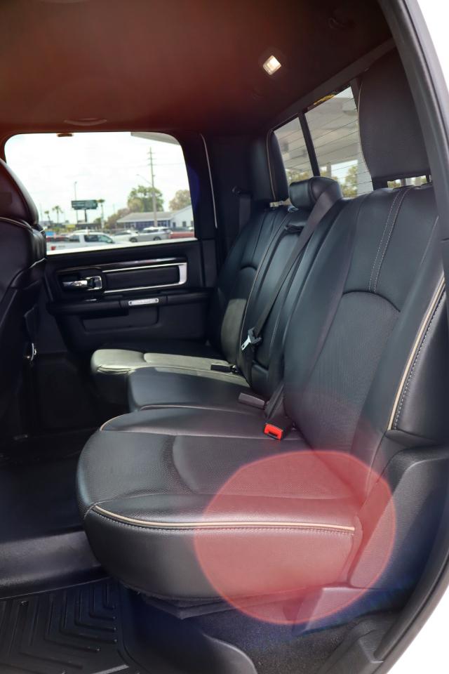 RAM 1500 Limited 4x4 Crew Cab 5'7" Box 2017