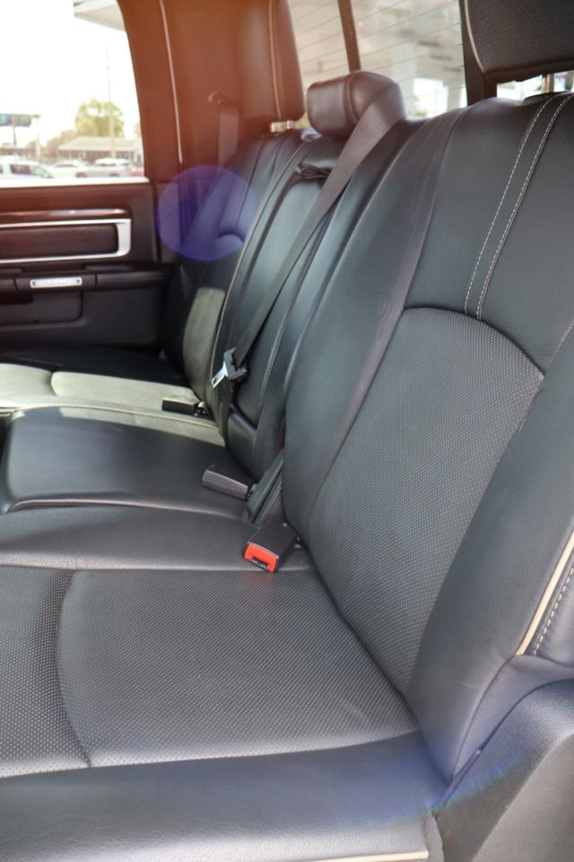 RAM 1500 Limited 4x4 Crew Cab 5'7" Box 2017