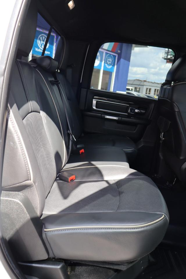 RAM 1500 Limited 4x4 Crew Cab 5'7" Box 2017