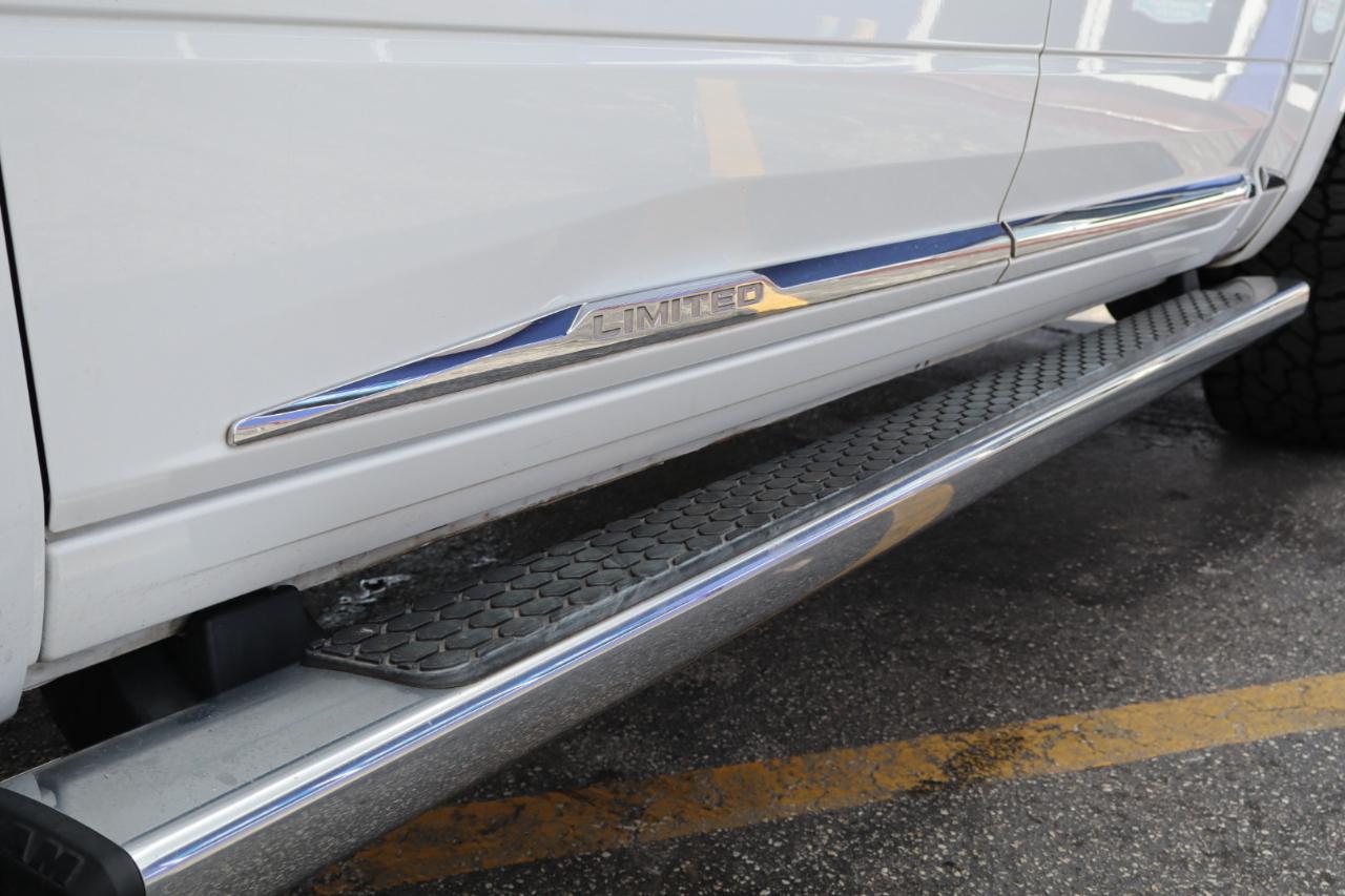 RAM 1500 Limited 4x4 Crew Cab 5'7" Box 2017