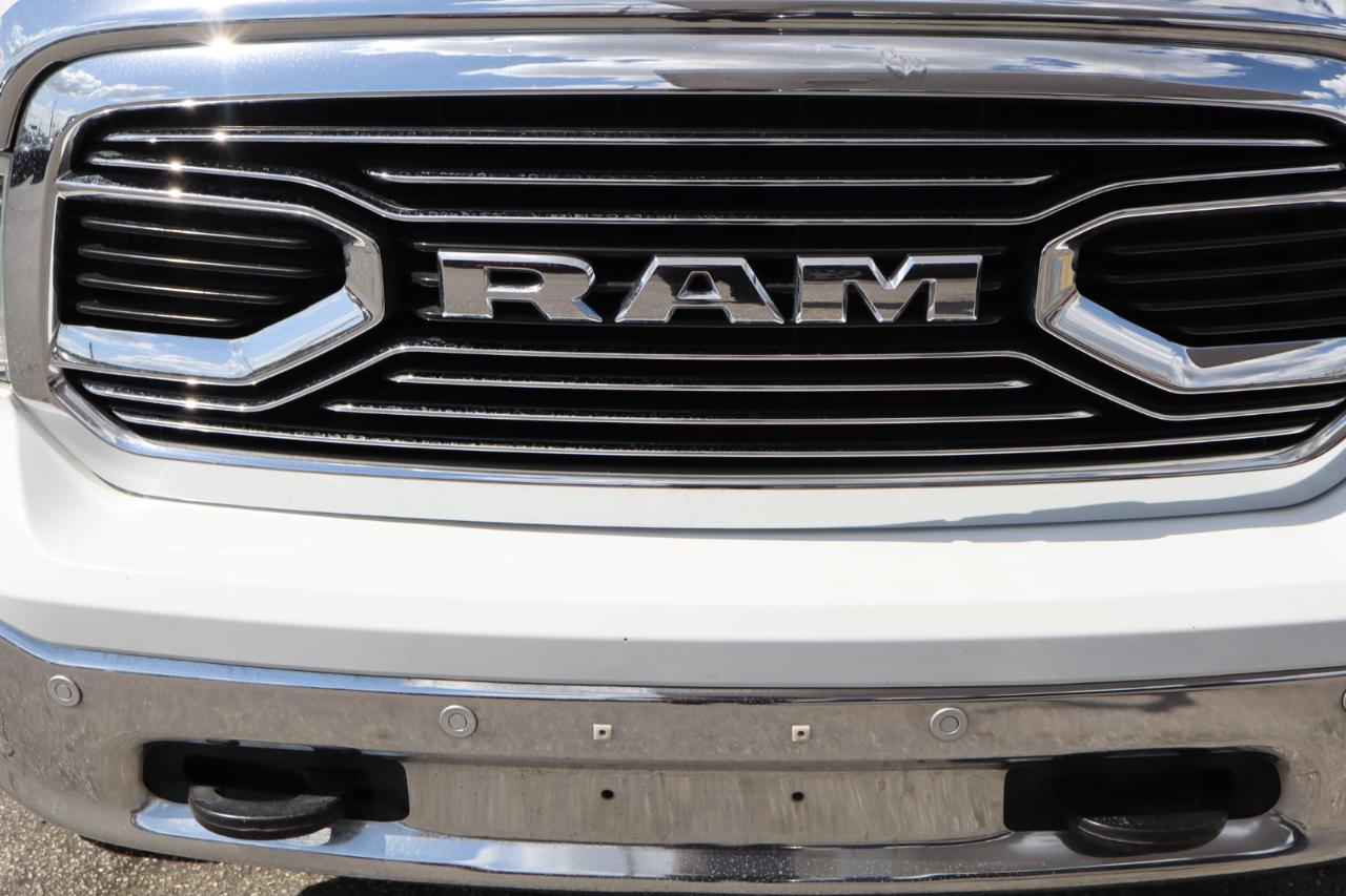 RAM 1500 Limited 4x4 Crew Cab 5'7" Box 2017