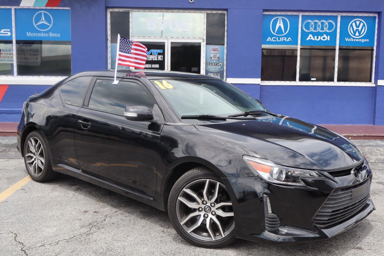 Scion tC 2dr HB Man (Natl) 2016