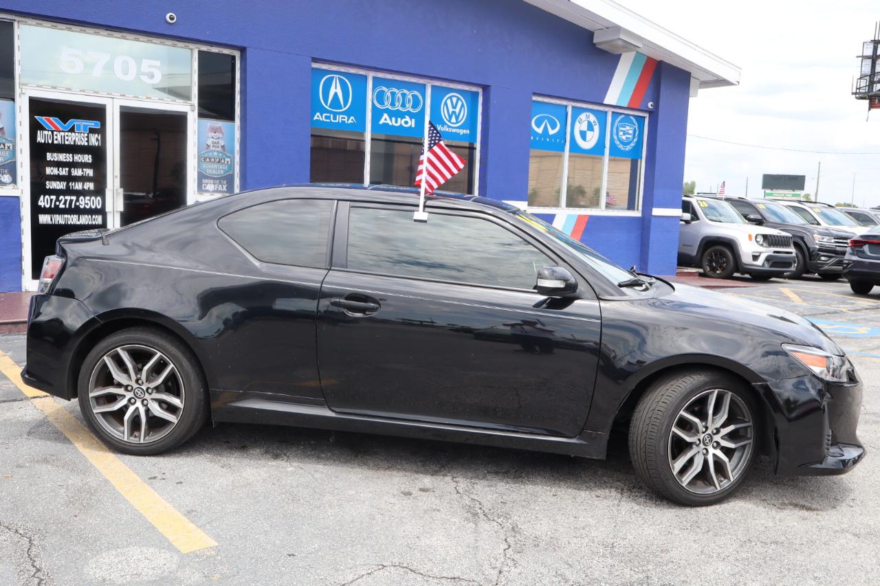 Scion tC 2dr HB Man (Natl) 2016