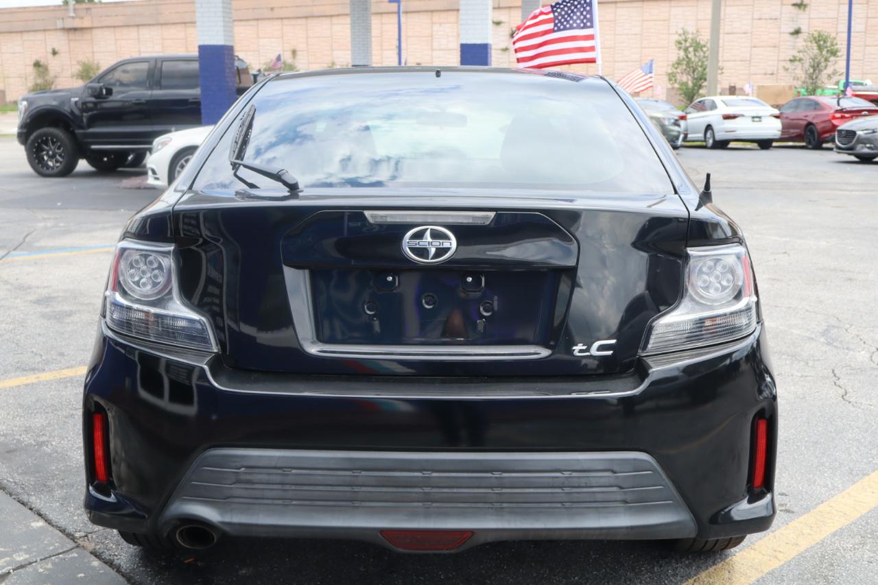 Scion tC 2dr HB Man (Natl) 2016
