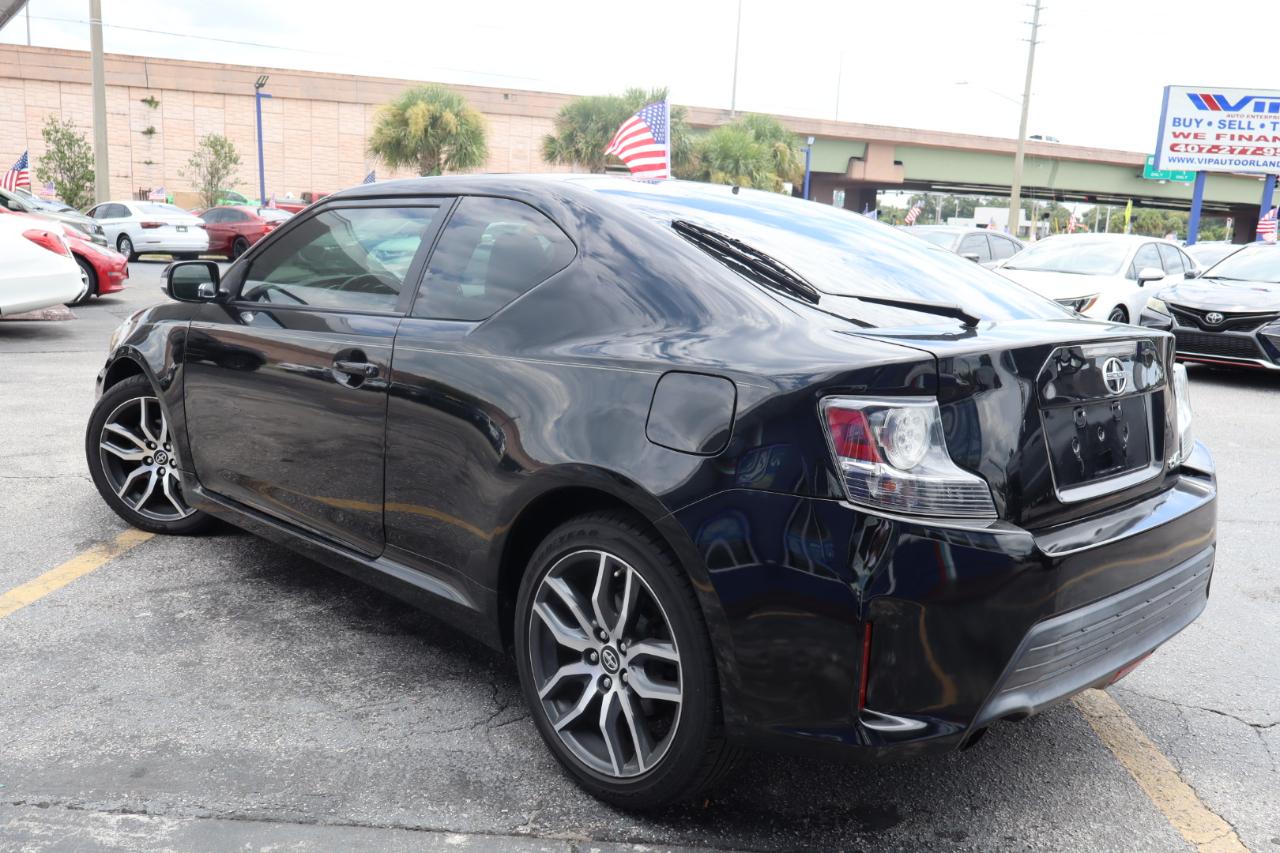 Scion tC 2dr HB Man (Natl) 2016
