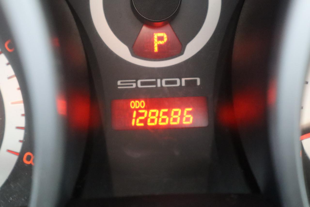 Scion tC 2dr HB Man (Natl) 2016
