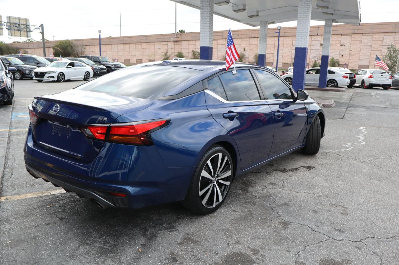 Nissan Altima 2.5 SR Sedan 2020