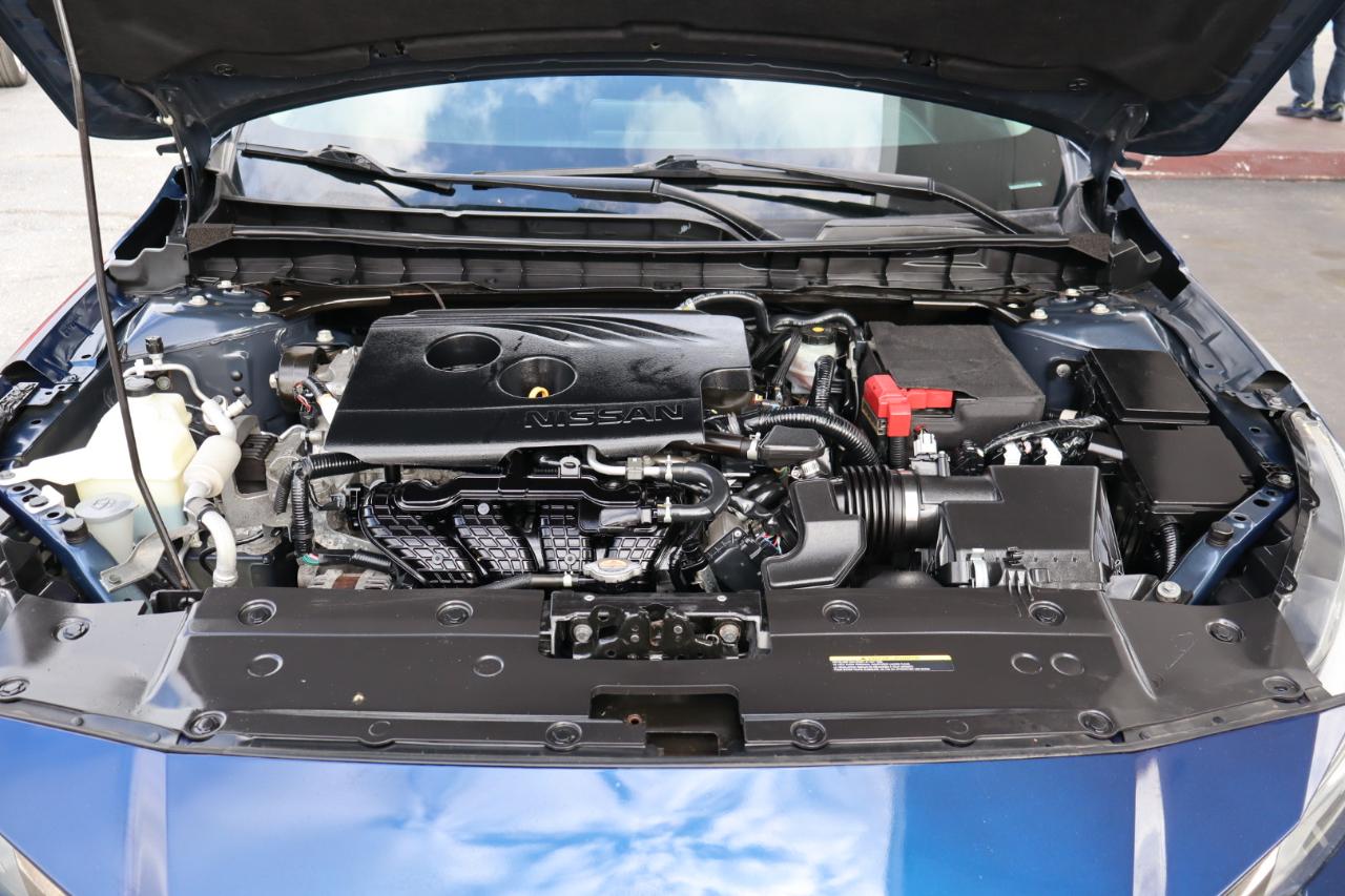 Nissan Altima 2.5 SR Sedan 2020