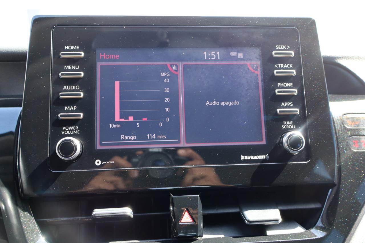 Toyota Camry SE Auto (Natl) 2021