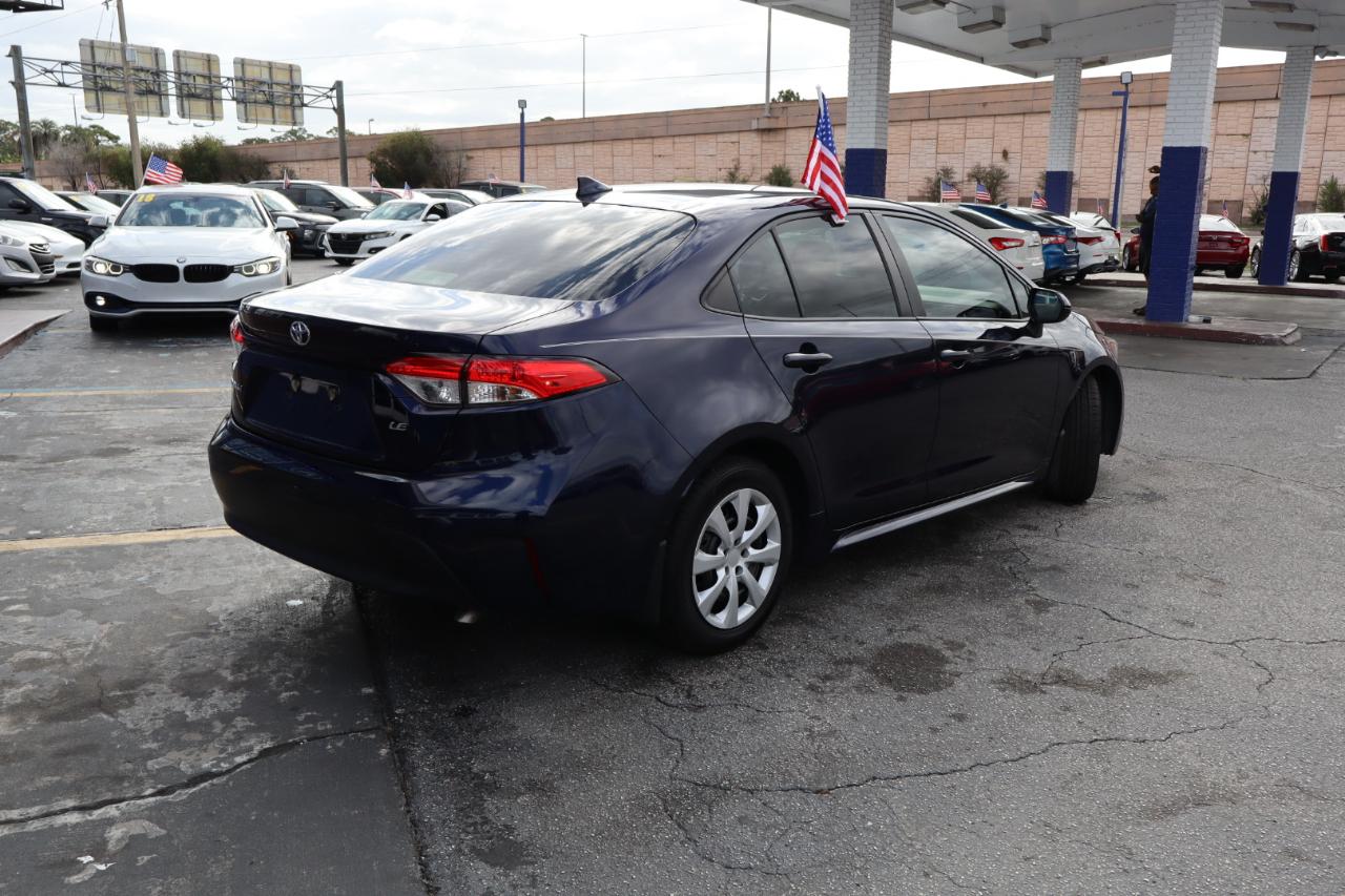 Toyota Corolla LE CVT (Natl) 2023