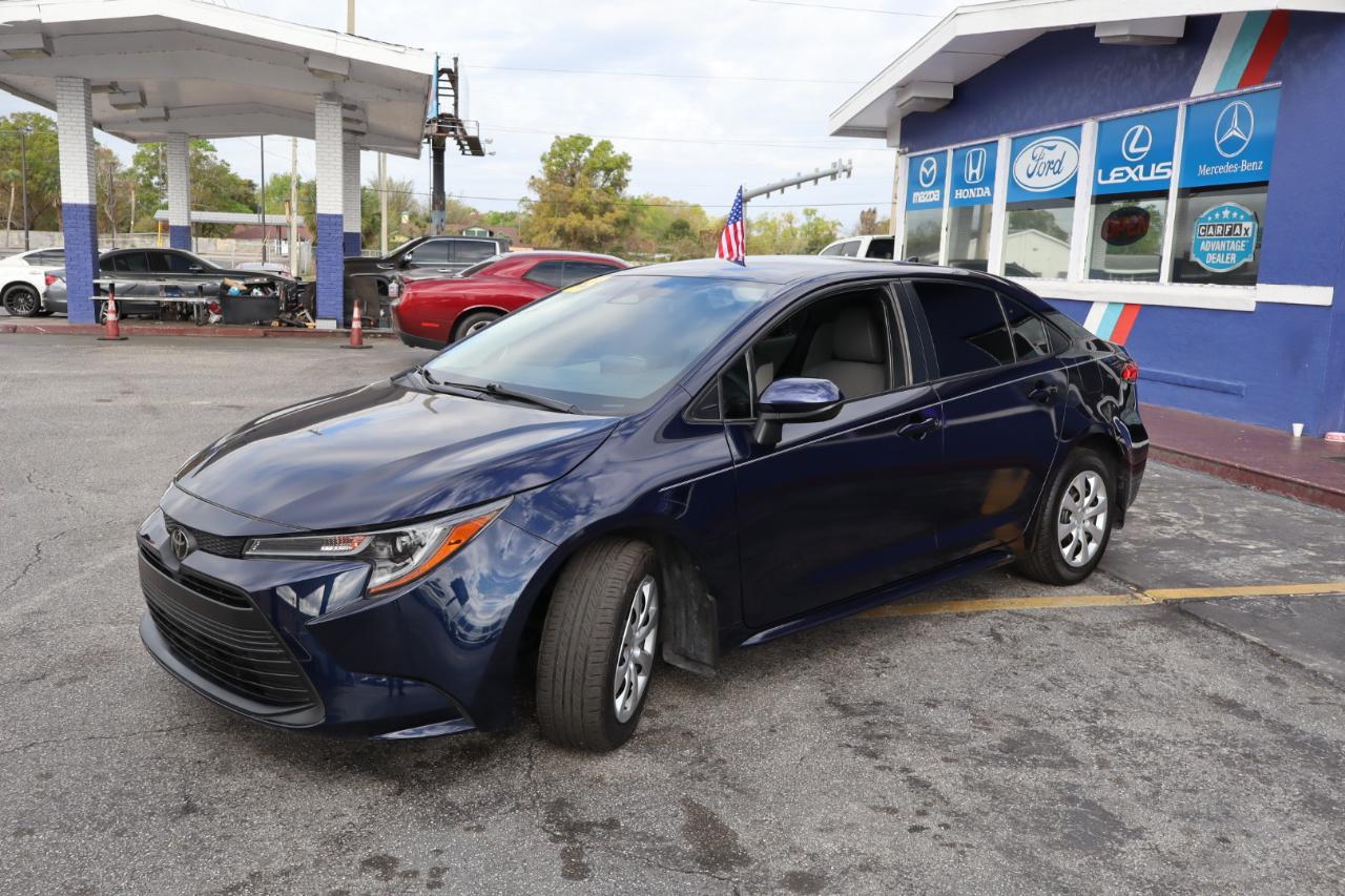 Toyota Corolla LE CVT (Natl) 2023