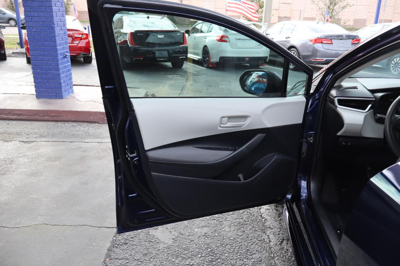 Toyota Corolla LE CVT (Natl) 2023