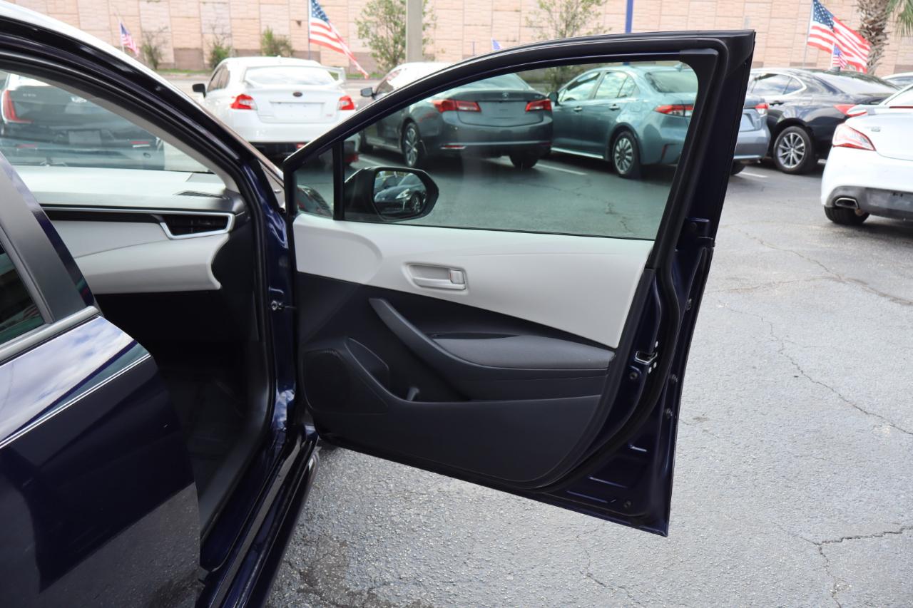 Toyota Corolla LE CVT (Natl) 2023