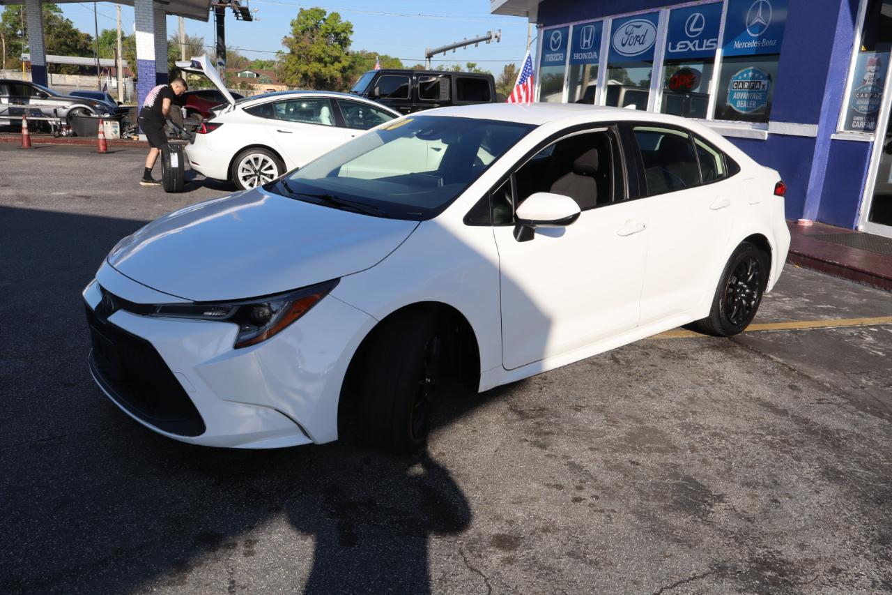 Toyota Corolla LE CVT (Natl) 2021