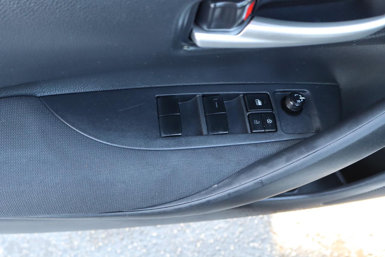 Toyota Corolla LE CVT (Natl) 2021