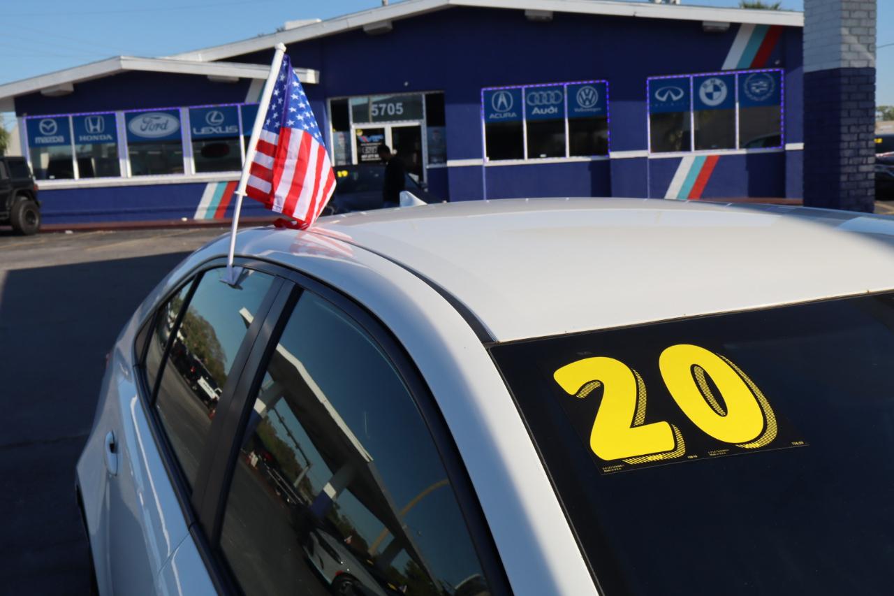 Toyota Corolla LE CVT (Natl) 2021