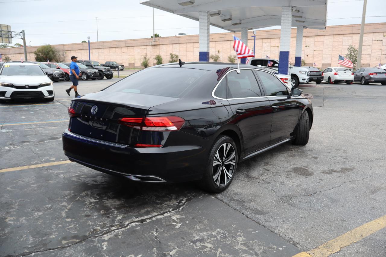 Volkswagen Passat 2.0T SE Auto 2022