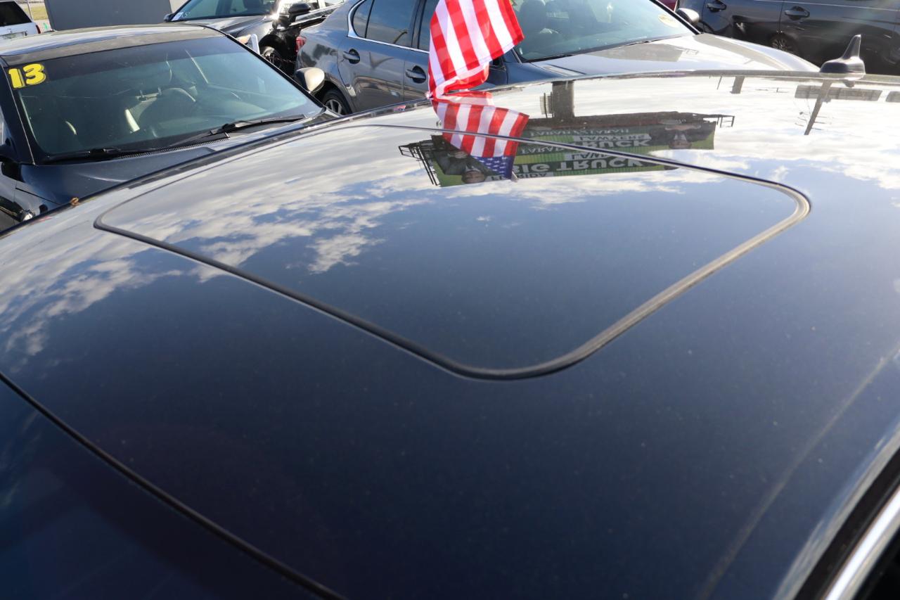 Volkswagen Passat 2.0T SE Auto 2022