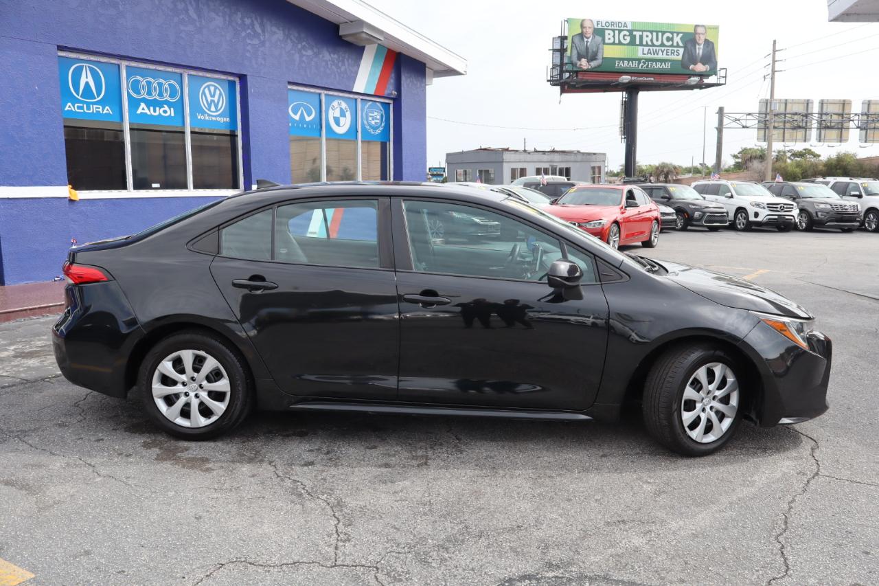 Toyota Corolla LE CVT (Natl) 2021