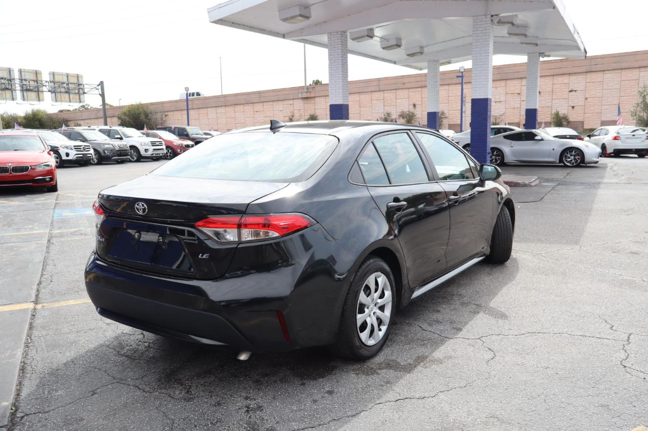 Toyota Corolla LE CVT (Natl) 2021