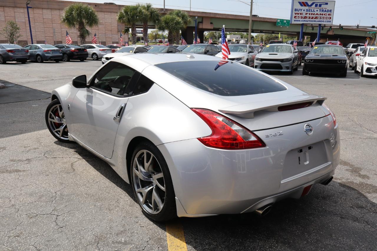 Nissan 370Z Coupe Sport Tech Auto 2017