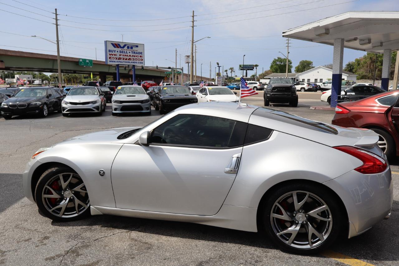Nissan 370Z Coupe Sport Tech Auto 2017