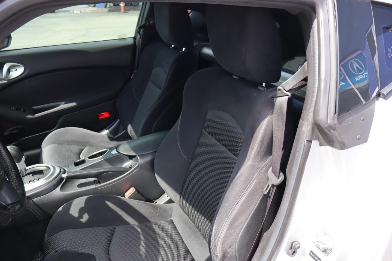 Nissan 370Z Coupe Sport Tech Auto 2017