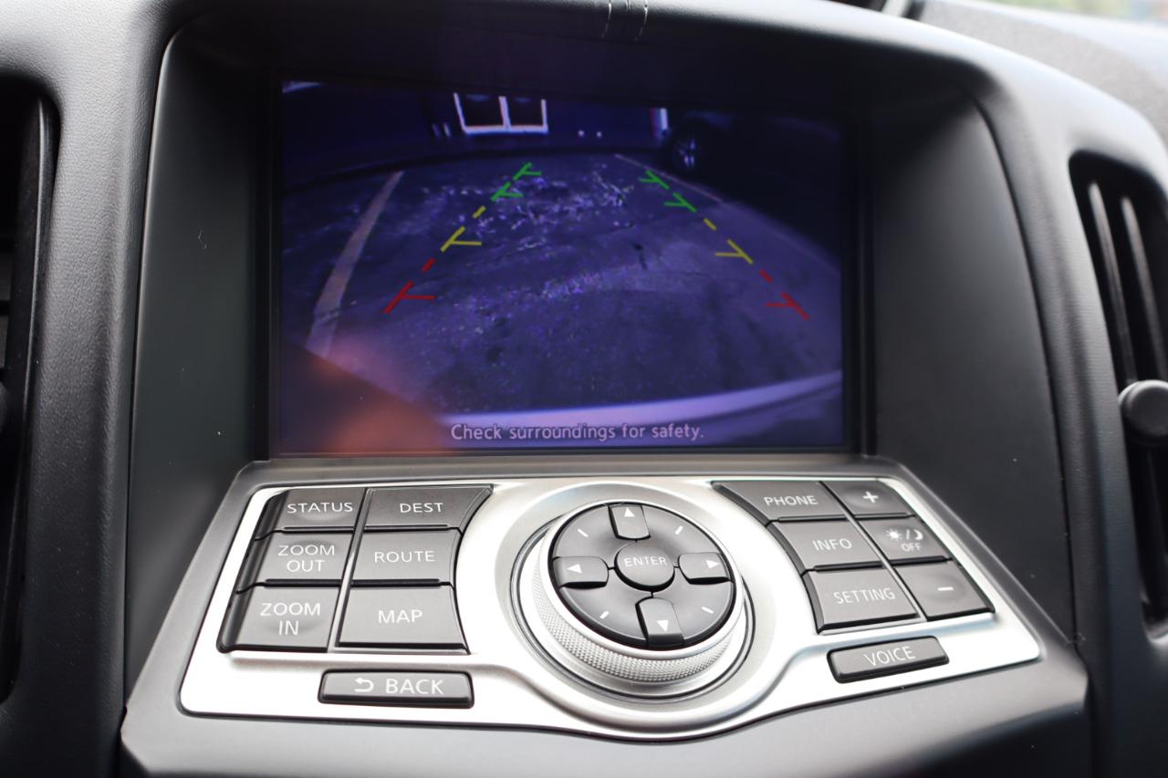 Nissan 370Z Coupe Sport Tech Auto 2017