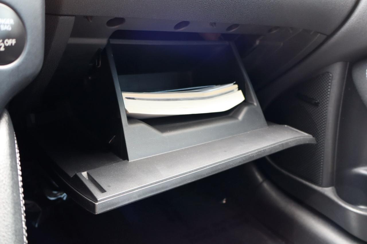 Nissan 370Z Coupe Sport Tech Auto 2017