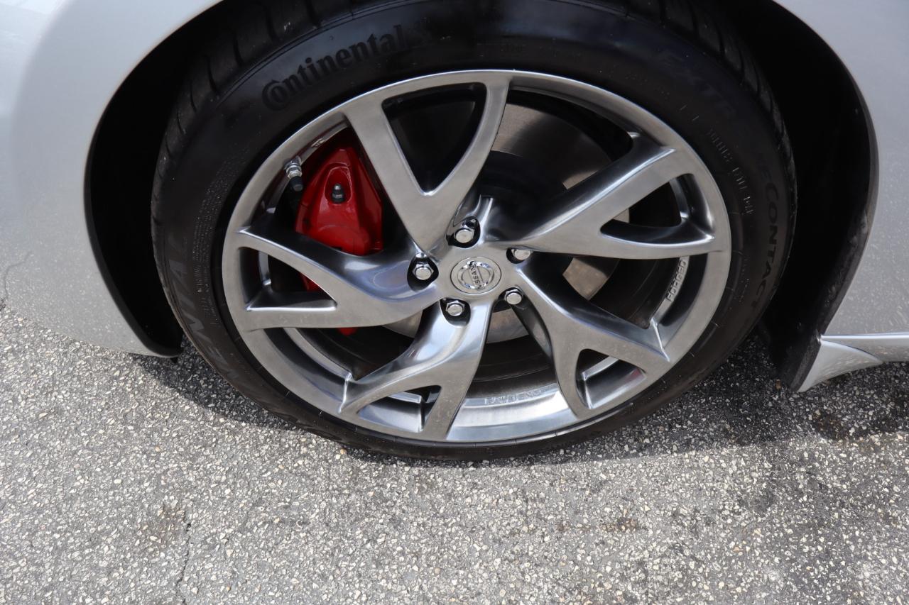 Nissan 370Z Coupe Sport Tech Auto 2017