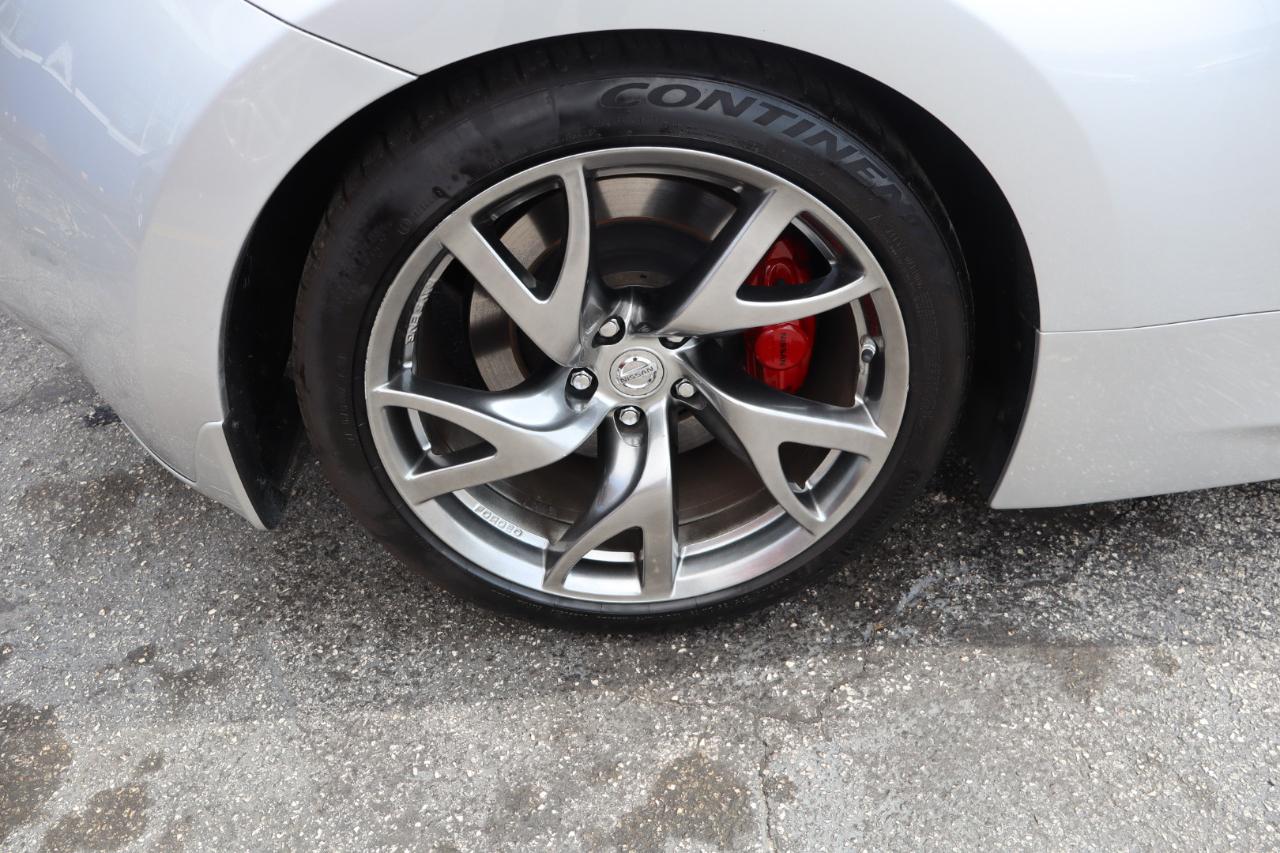 Nissan 370Z Coupe Sport Tech Auto 2017