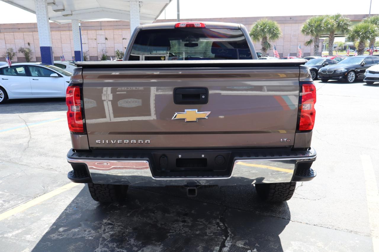 Chevrolet Silverado 1500 4WD Crew Cab 143.5" LT w/2LT 2015