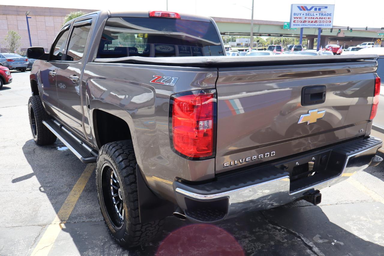 Chevrolet Silverado 1500 4WD Crew Cab 143.5" LT w/2LT 2015