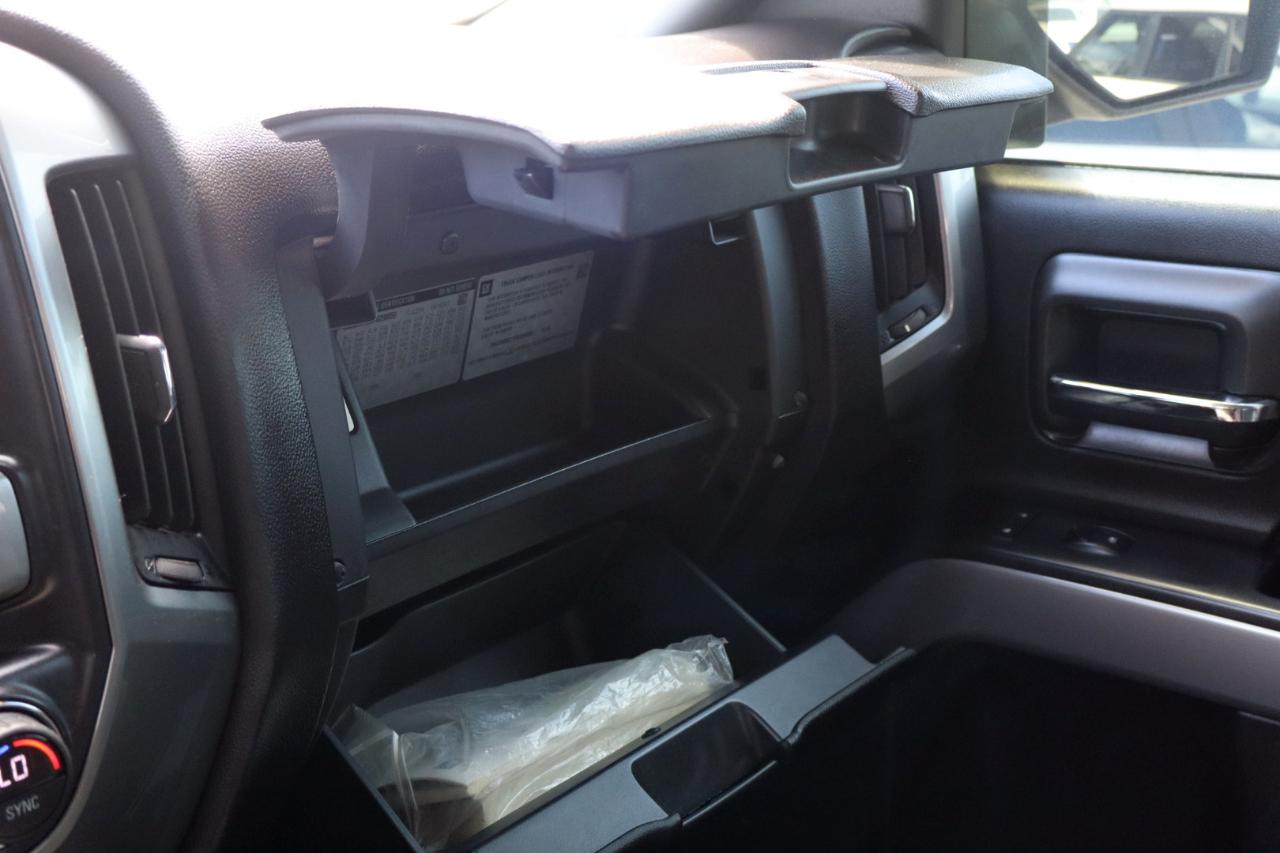 Chevrolet Silverado 1500 4WD Crew Cab 143.5" LT w/2LT 2015