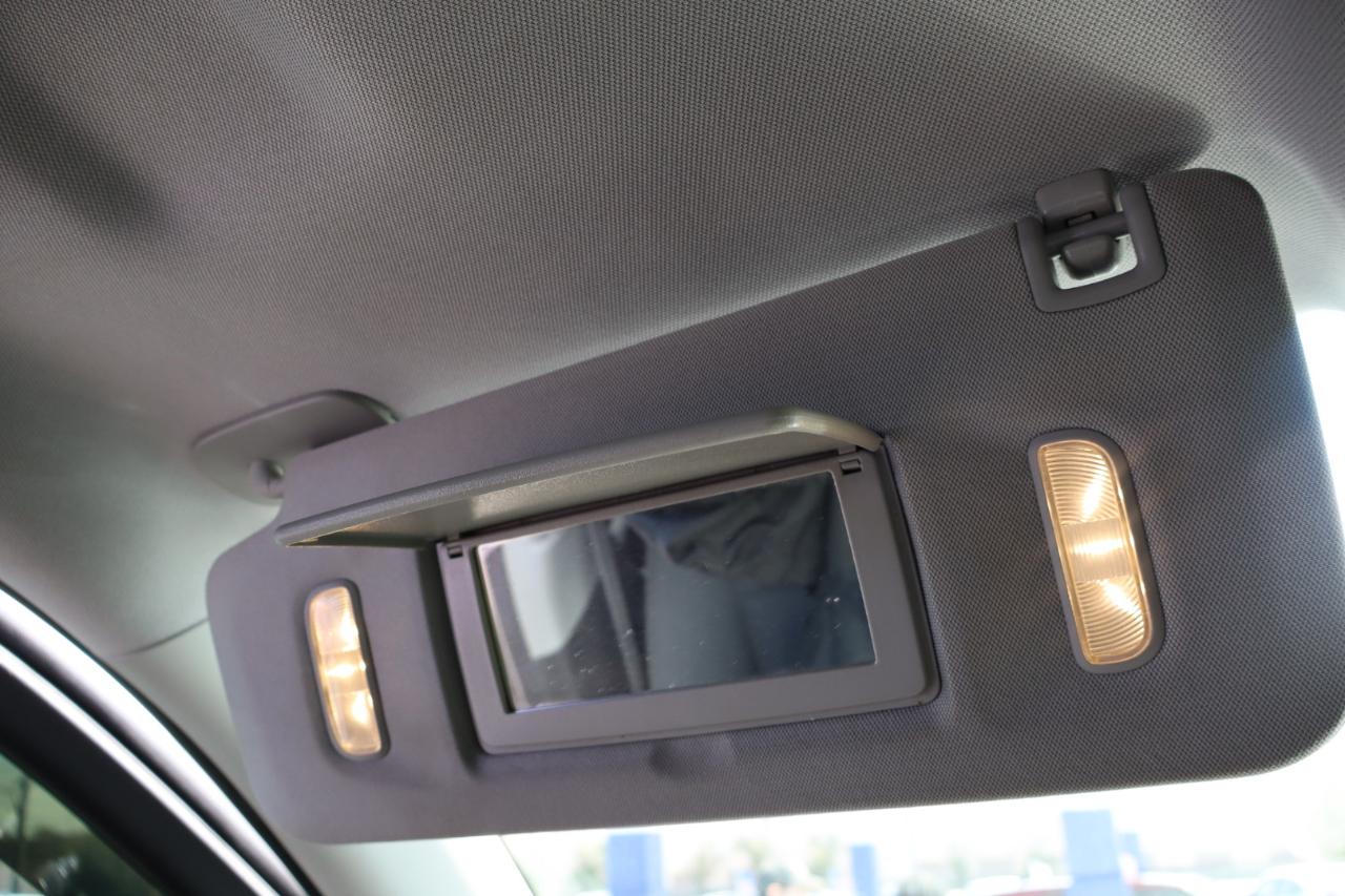 Chevrolet Silverado 1500 4WD Crew Cab 143.5" LT w/2LT 2015