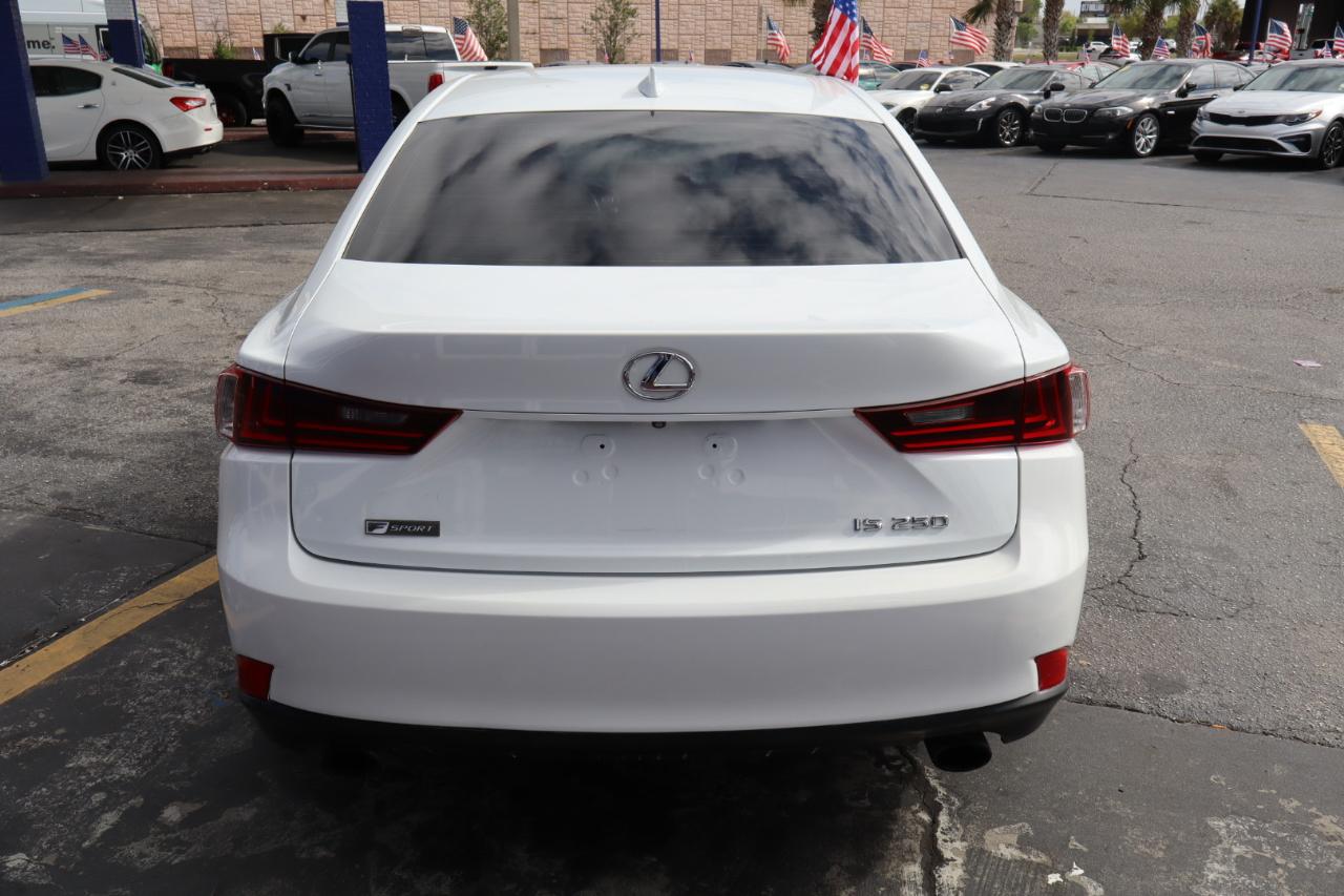 Lexus IS 250 4dr Sport Sdn RWD 2015