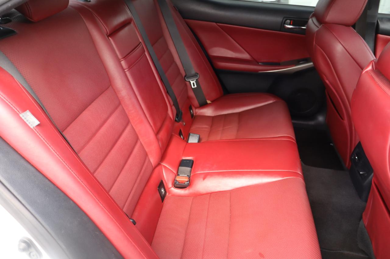 Lexus IS 250 4dr Sport Sdn RWD 2015