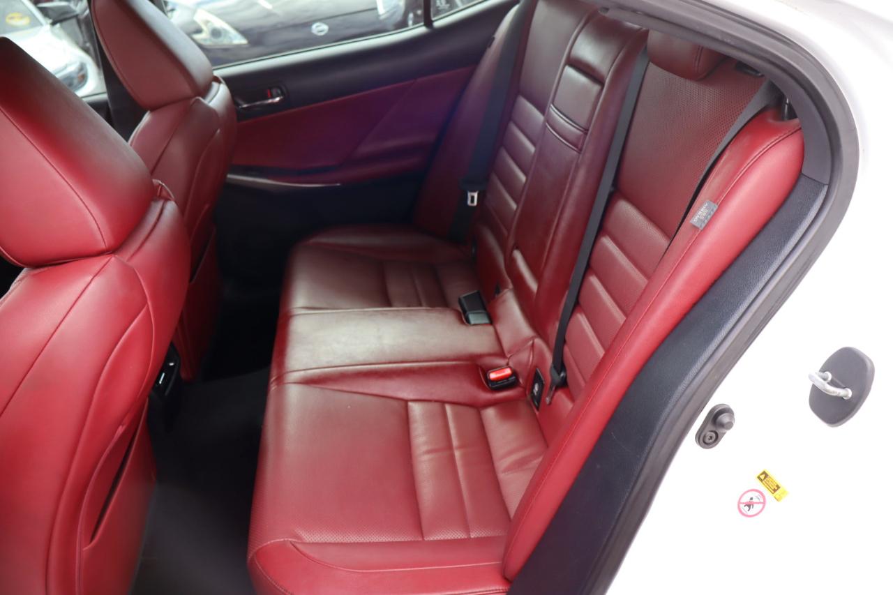 Lexus IS 250 4dr Sport Sdn RWD 2015